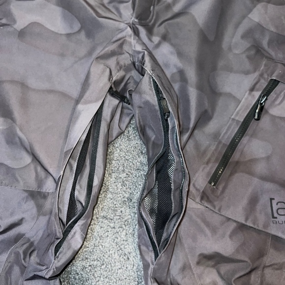 Mens Burton Snow pants - Picture 3 of 8